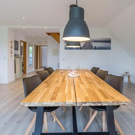 Glockenstrasse Ostseehoehe 2 Apartament Scharbeutz